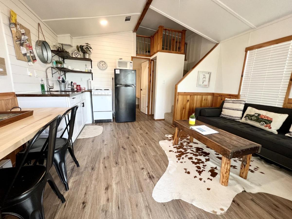 Spring Branch The Perch- Texas Tiny Haus With Amazing Views 빌라 외부 사진