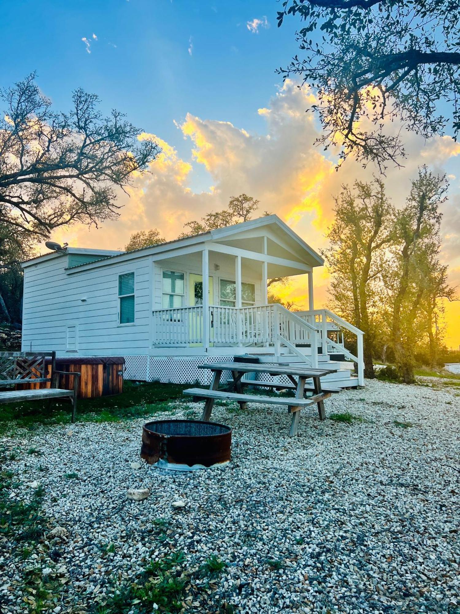 Spring Branch The Perch- Texas Tiny Haus With Amazing Views 빌라 외부 사진